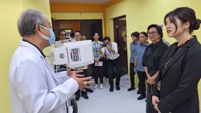 Japan Donates PHP6.49 Million Worth Of Medical Equipment To Leyte Town