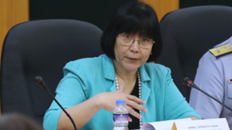 DFA Defends Mandate To Issue Visas To Foreigners, Chinese