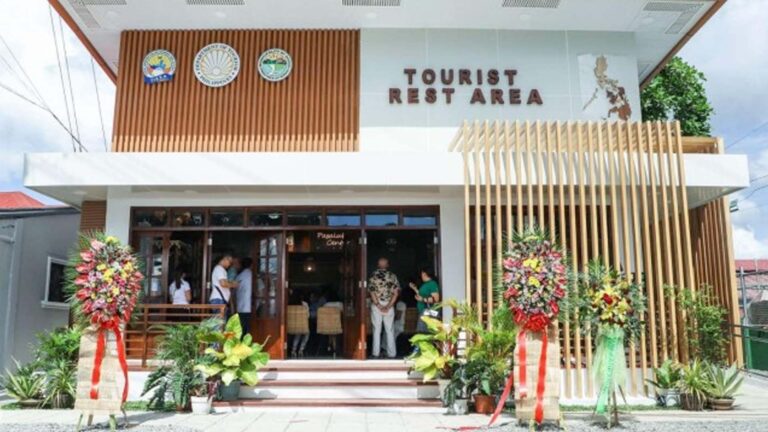 DOT Inaugurates First Tourist Rest Area In Bohol