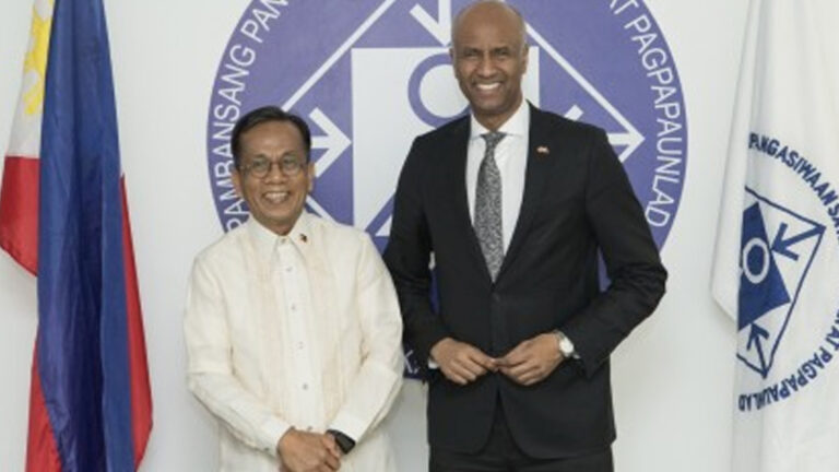 Canada Allots PHP627 Million Grant For Health, Reforestation In Philippines