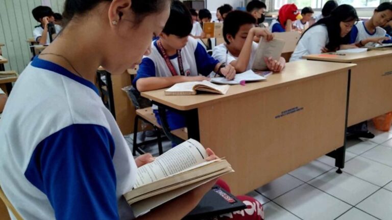 Students, Teachers ‘Happy And Engaged’ On DepEd’s 1st Catch-Up Friday