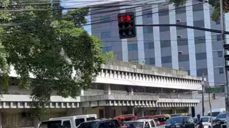 Bacolod City Starts Operation Of Sensor-Controlled Traffic Lights