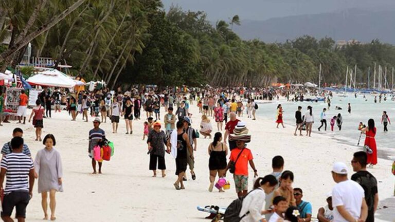 Philippines Seen To ‘Fully Recover’ Pre-Pandemic Tourist Arrivals In 2024