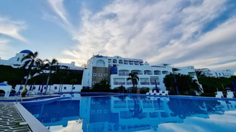 Philippines’ Finest Santorini-Inspired Resorts – PART 1