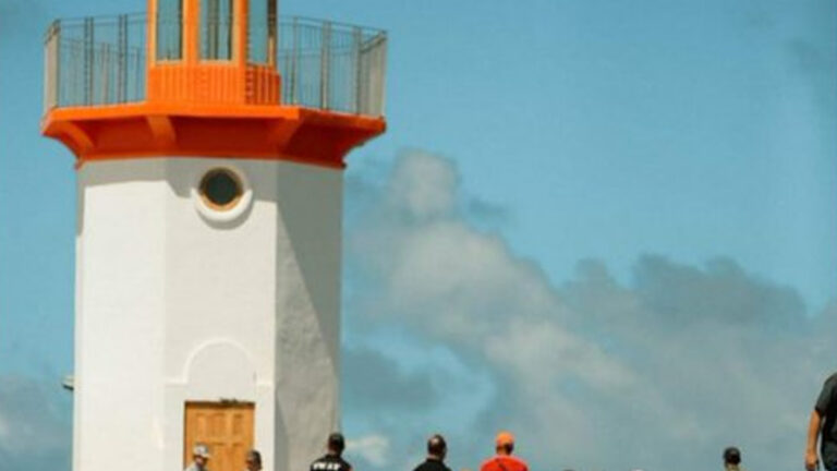 Coast Guard Uses Solar Power For Northern Negros Lighthouse Station