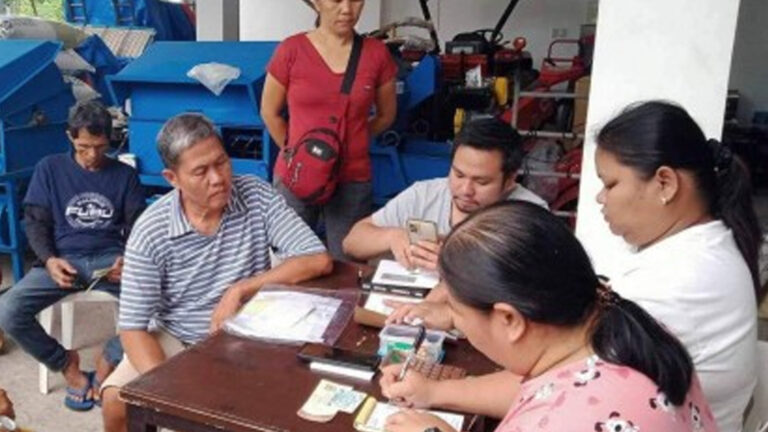 Over 1.6K Legazpi City Farmers Get Fertilizer Discount Vouchers