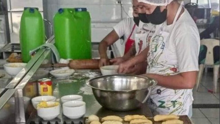 DSWD Grants PHP500 Thousand Livelihood Aid To Women Entrepreneurs In Negros Town