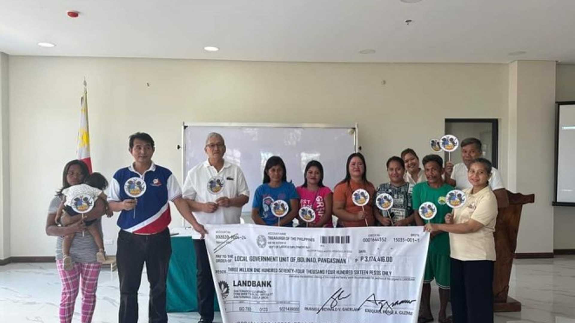 Bolinao Tourism Workers Associations Get PHP3.1 Million Grant From DOLE