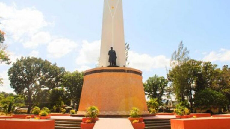 Antique Eyes 116-Year-Old Rizal Monument As Historical Landmark