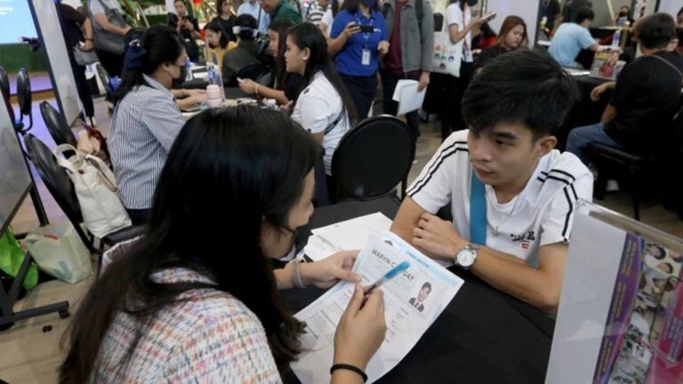 DOLE Attributes Decrease In Unemployment To Growing Philippine Economy