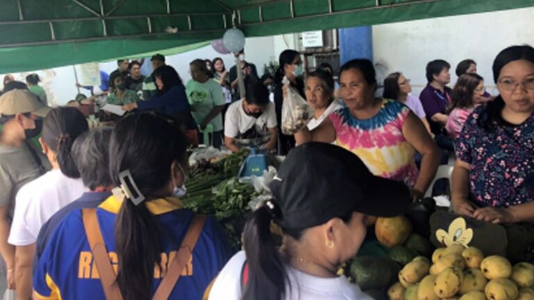 PHLPost Expands Kadiwa Pop-Up Store To Other Post Offices