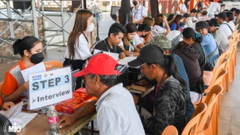 DSWD Ramps Up Effort To Aid El Niño-Hit Occidental Mindoro Farmers