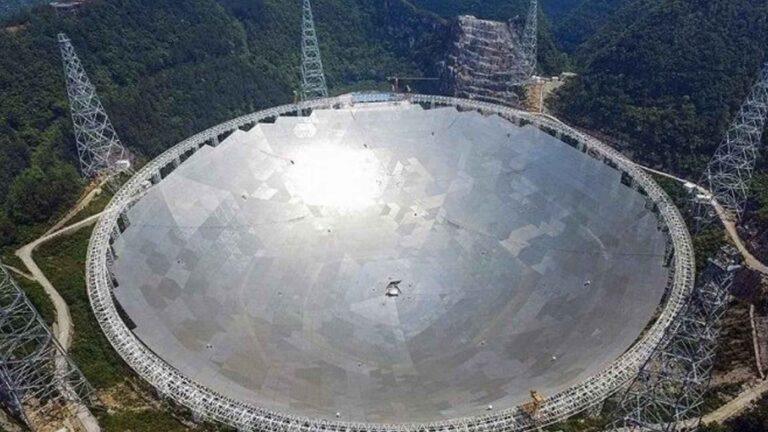 World’s Largest Chinese Telescope Spots Over 900 Pulsars
