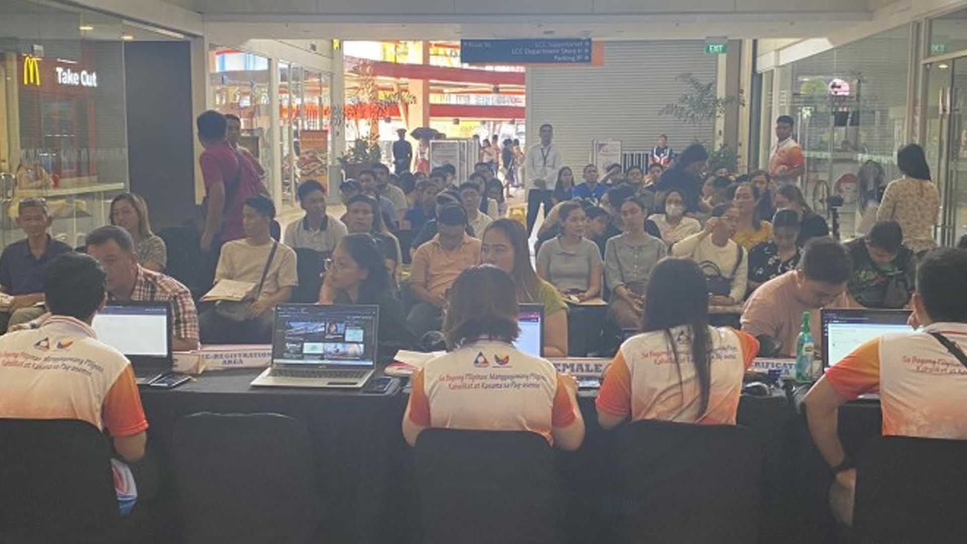 Over 16K Local, Overseas Jobs Offered In Bicol Labor Day Fair