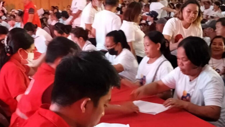 20.9K Families In Western Visayas Get AKAP Funds