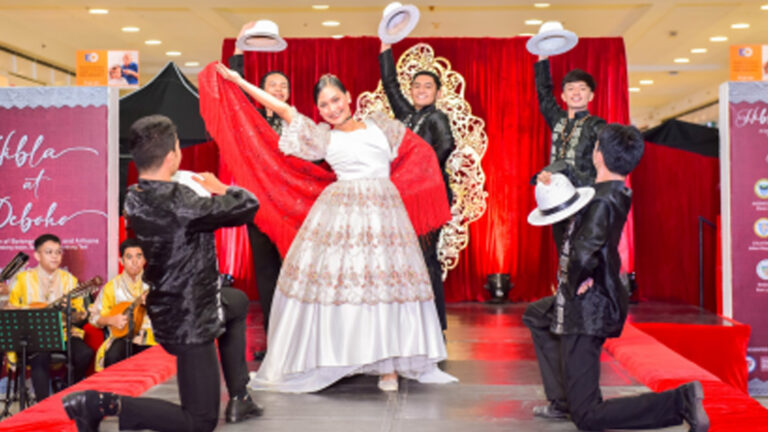 Batangas Tourism Office Promotes Traditional Textile Industry