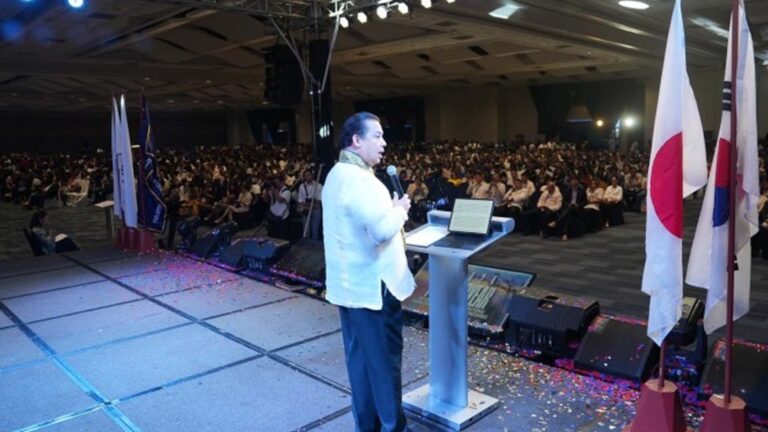 Speaker Urges Filipino Engineers To Help Government Build Vital Infra