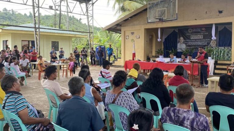 Surigao Del Sur Residents Earn From DSWD Program