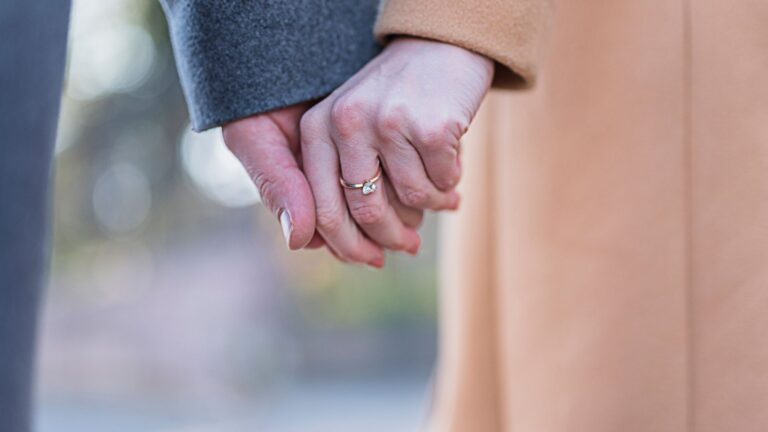 12 Creative Ways To Propose To Your Partner
