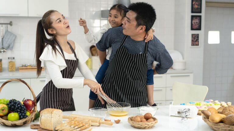 7 Fun-Filled Ways To Bond With Family