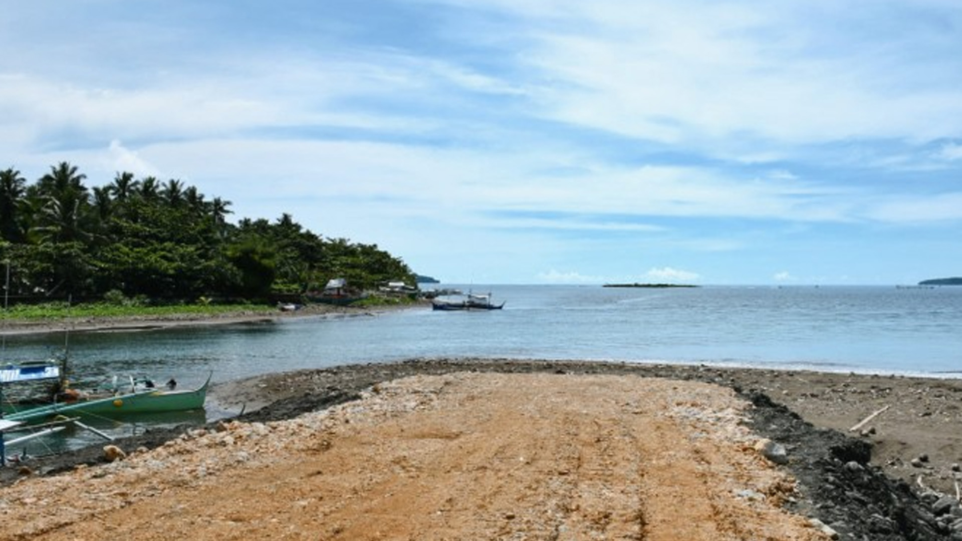 Borongan Sees Tourism, Economic Gains In PHP219 Million Coastal Road Project