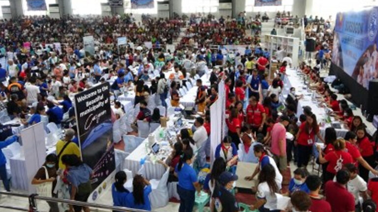 First Lady ‘Lab for All’ Grants Nearly PHP10 Million To Sorsogon Beneficiaries