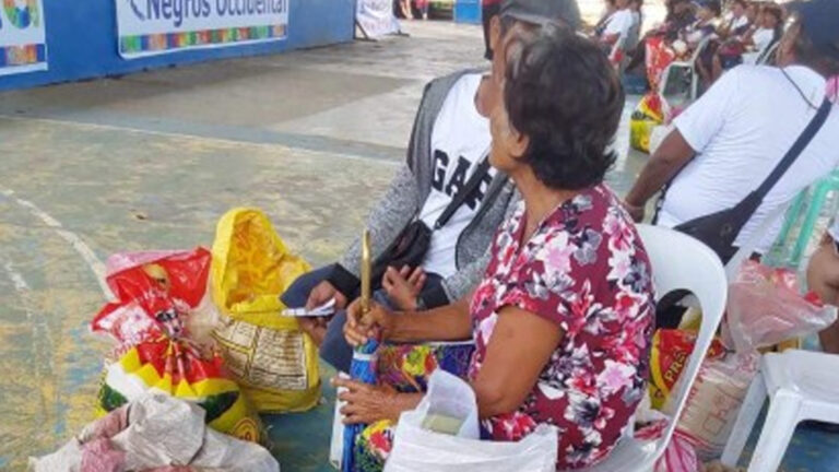 ‘Walang Gutom’ Beneficiaries In Negros Occidental Get Food Stamps For 3 Years