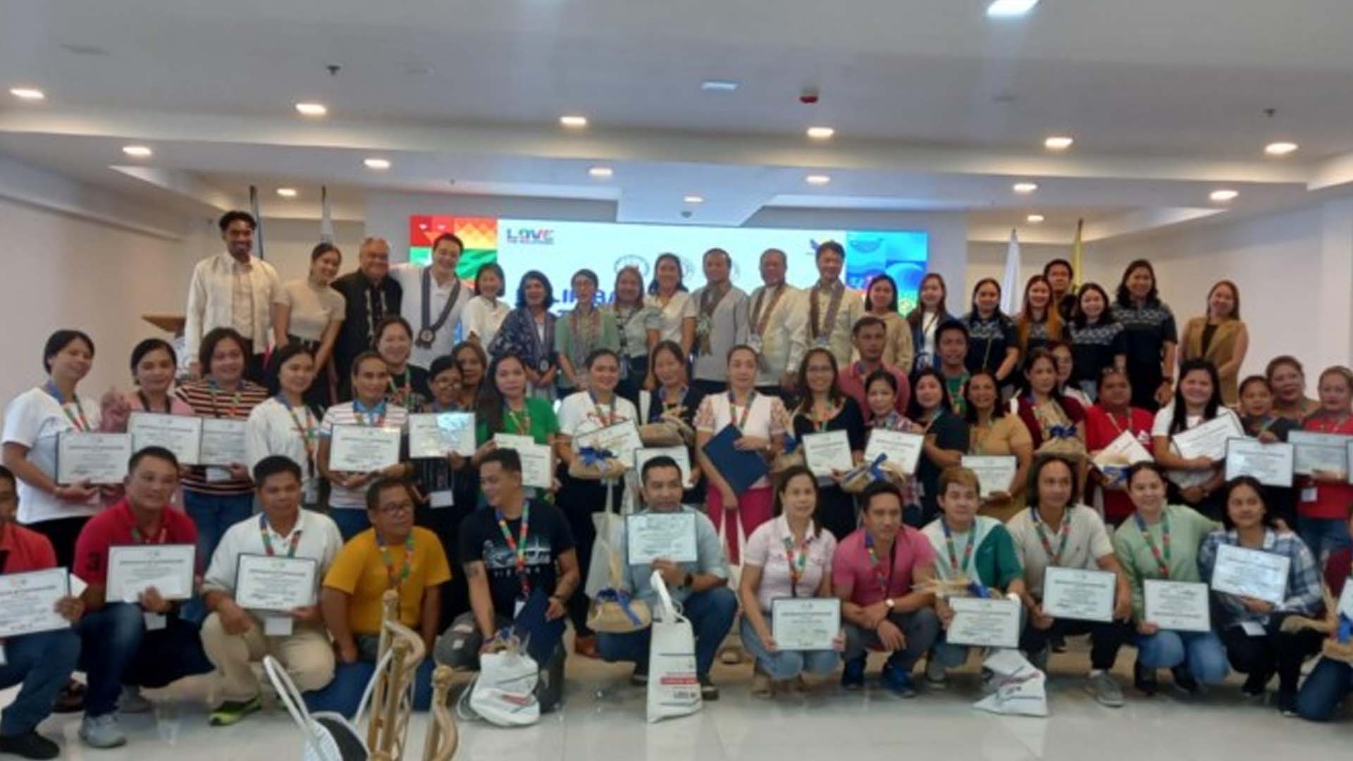 Ex-OFWs Complete ‘Balik Bayani Sa Turismo’ Training In Pangasinan