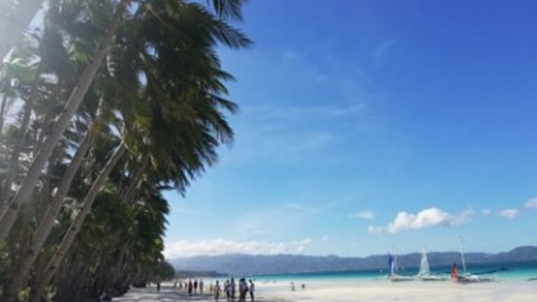 DOT Reports Over 16M Employed In Tourism In First Quarter