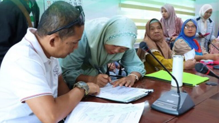 23 Farmer Coops Get PHP2.3 Million Loans From BARMM