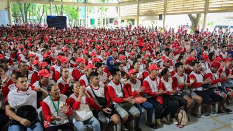 5.5K Ilonggos Get Close To PHP24.5 Million Government Aid