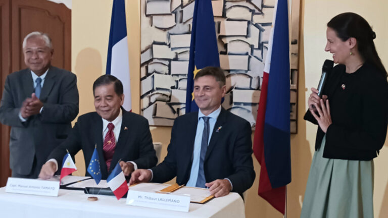 Philippines, France Working On Direct Manila-Paris Flights