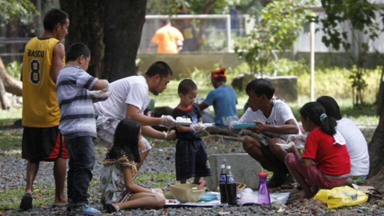 Filipino Families Encouraged To Bond, Communicate