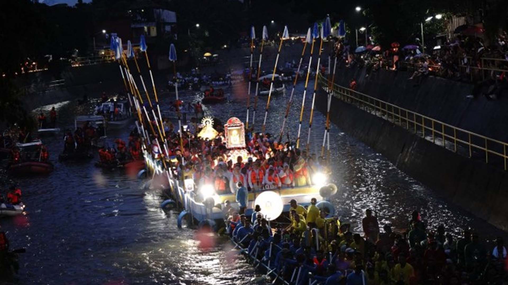 1.5M Devotees Join ‘Ina’ Peñafrancia In Naga City Fluvial Procession