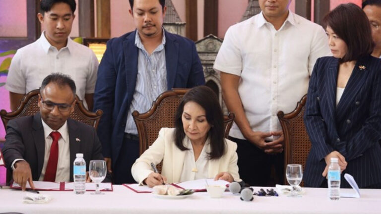Cebu, Singapore Enter Deal To Scout For Infra Investments Abroad