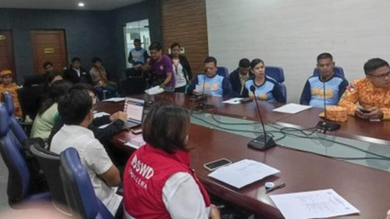 Road Clearing Teams Sent To Cordillera, Relief Packs On Standby
