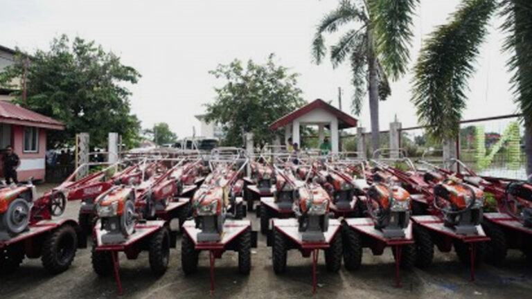 La Union Farmers’ Groups Receive PHP15 Million Agri-Machinery