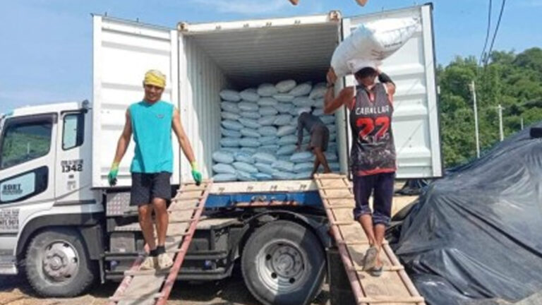 Pangasinan To Supply 6.9K Bags Of Salt Fertilizer To Pampanga, Aurora