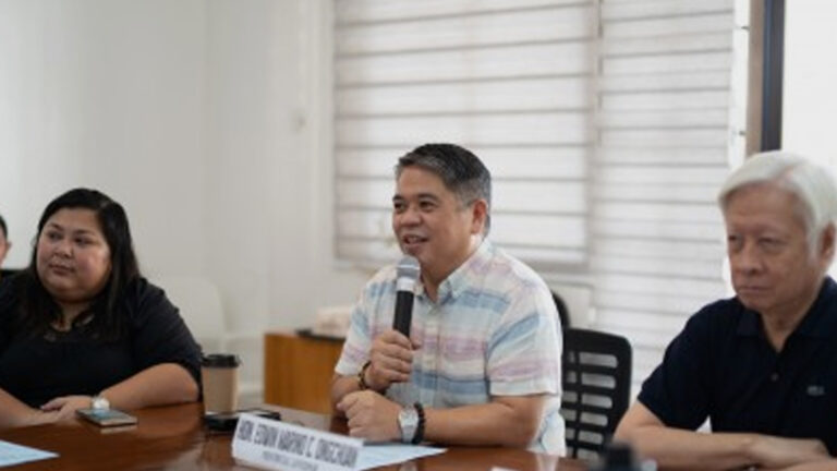 Northern Samar Scholarship Program Produces 5 Doctors