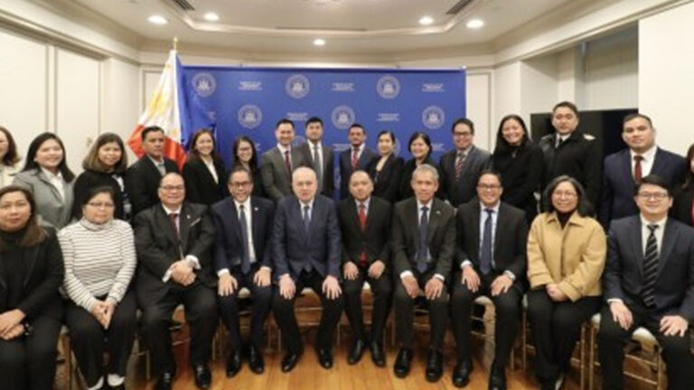 Philippine Gov’t To Assist Filipinos In United States Regardless Of Immigration Status
