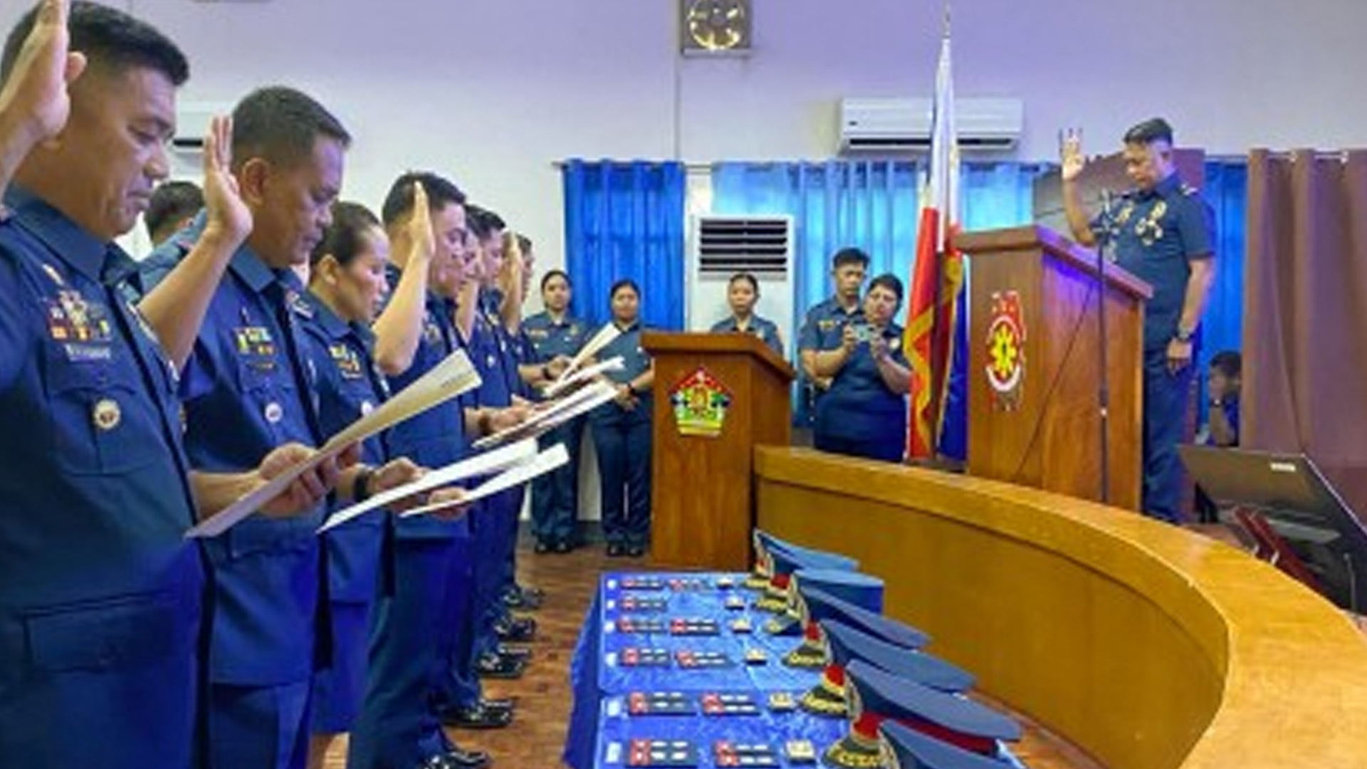 Over 100 Bicol Cops Recognized For Outstanding Service