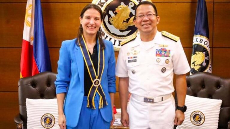 Philippine Navy Eyes Deeper Cooperation With French Counterparts