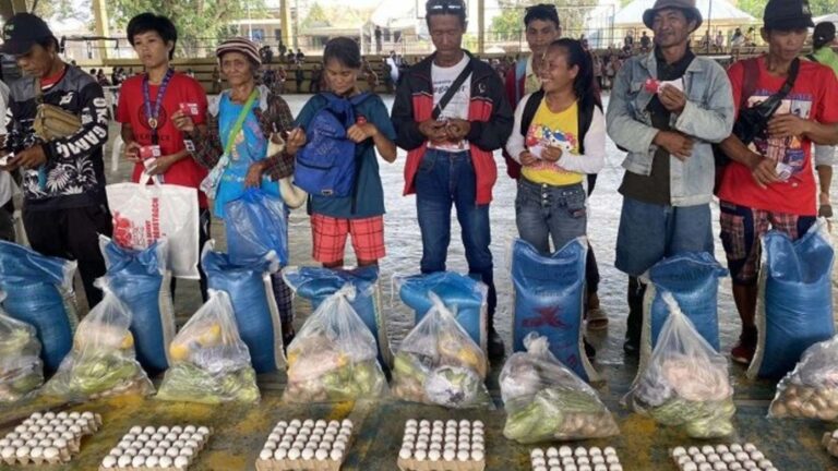 More ‘Walang Gutom’ Program Recipients Redeem Food Stamps