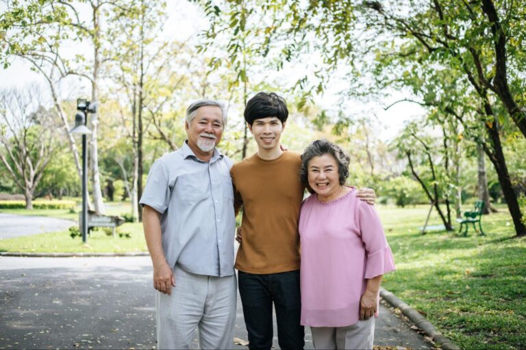 Better To Give Than To Receive: 6 Ways You Can Pamper Your Parents
