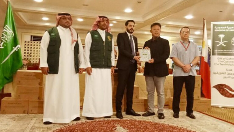 Philippines Receives Dates Donation From Saudi Arabia