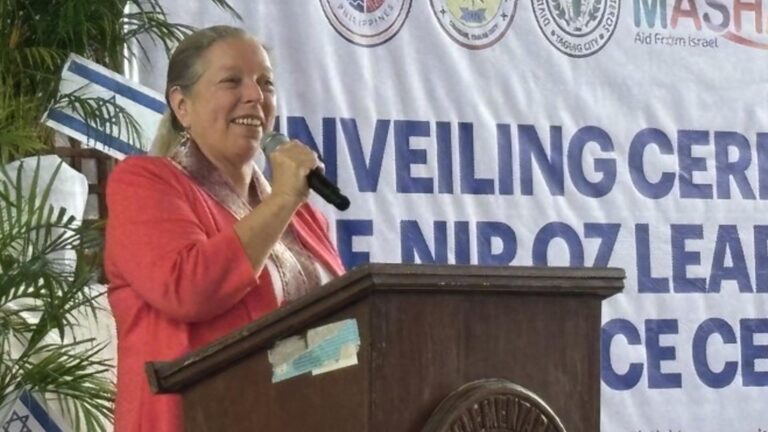 Israel Aid Agency Chief In Philippines To Boost Development Cooperation