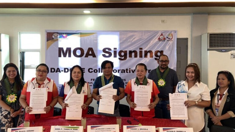 DOLE, DA Expand TUPAD Program For Farmers, Fisherfolk In Bicol
