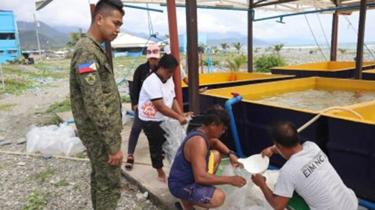 Farmers’ Group In Aurora Receives Cash Aid, Tilapia Fingerlings