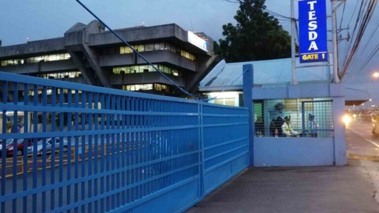 TESDA, DOLE Sign EBET Framework Act Implementing Rules