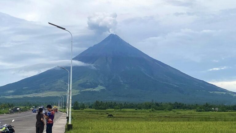 Albay Ready For Influx Of Summer Visitors